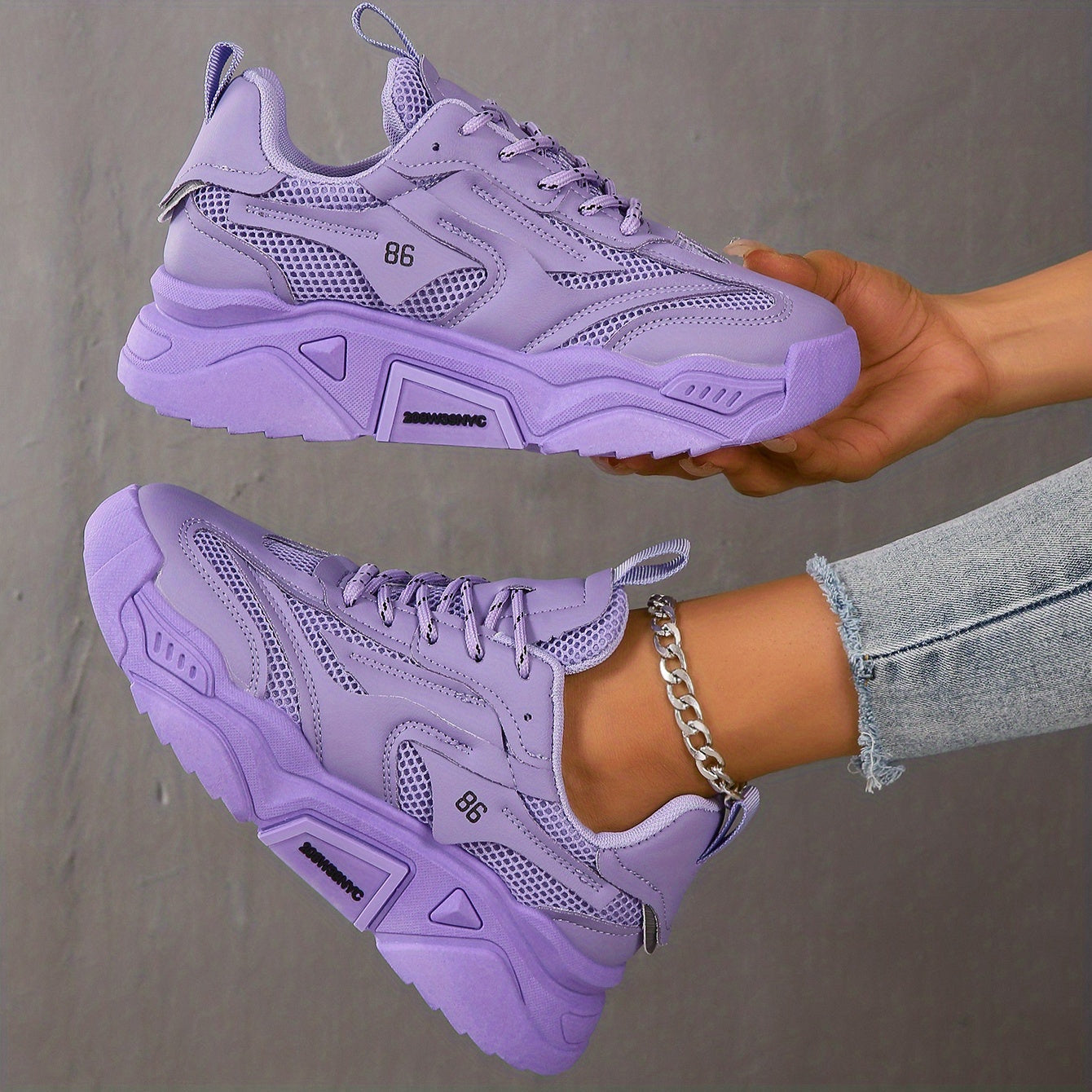 Breathable Soft Sole Women'S Solid Color Minimalist Sneakers, Lace Up Versatile Low-top Daily Shoes