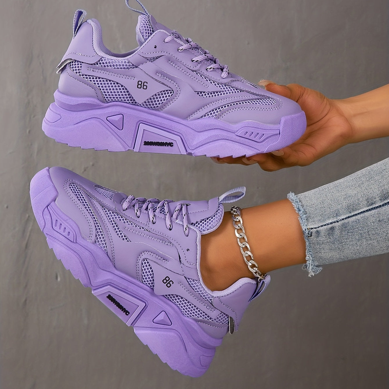 Breathable Soft Sole Women'S Solid Color Minimalist Sneakers, Lace Up Versatile Low-top Daily Shoes
