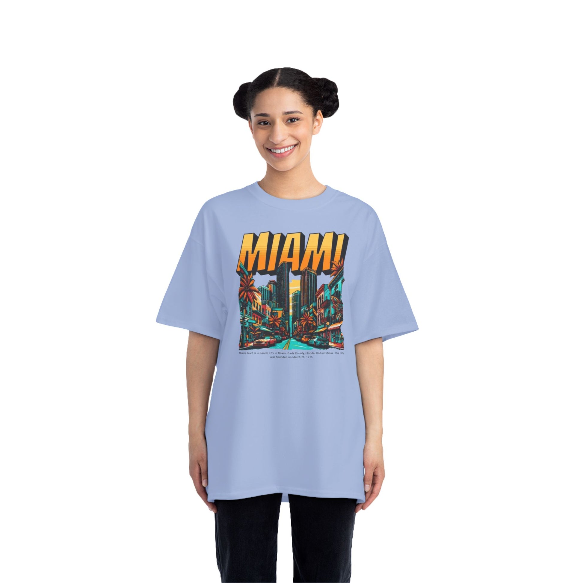 Miami Vintage Graphic T-Shirt - Perfect for Summer Adventures