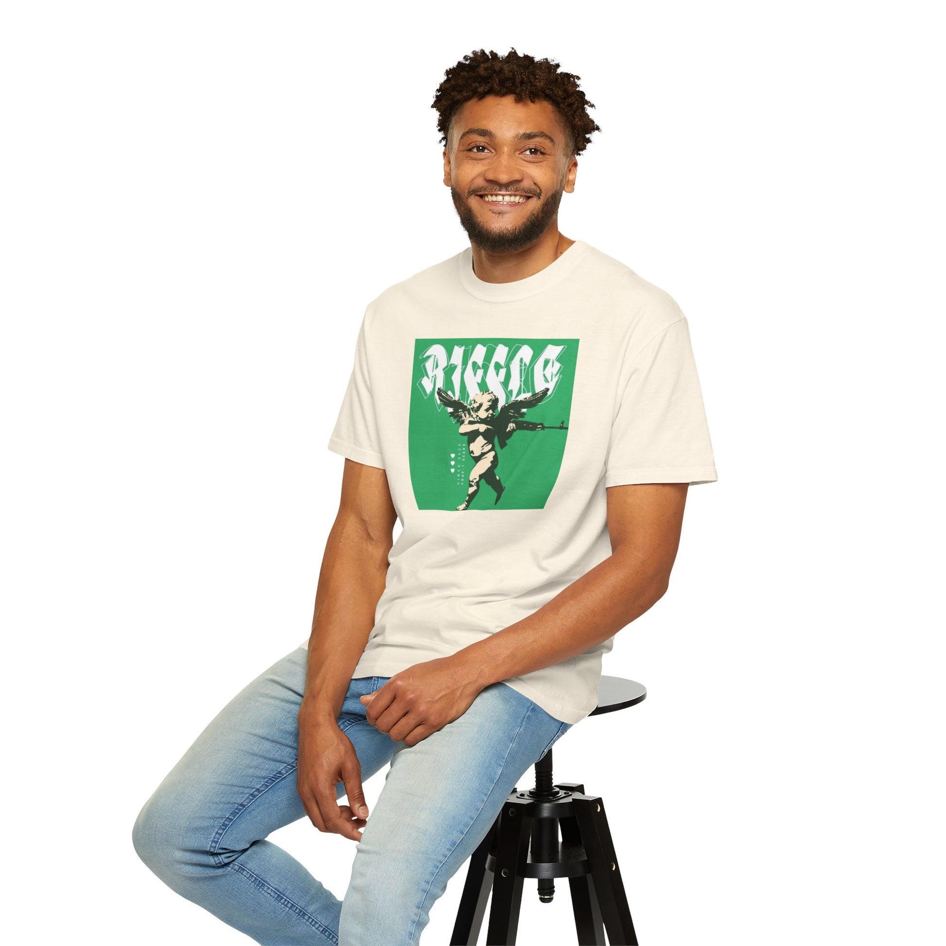Male Outting Riffle T-Shirt - Vintage Style Graphic Tee with Bold Design