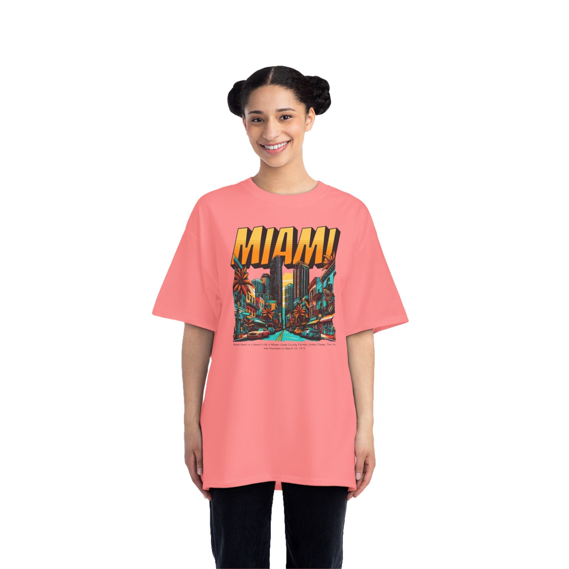 Miami Vintage Graphic T-Shirt - Perfect for Summer Adventures