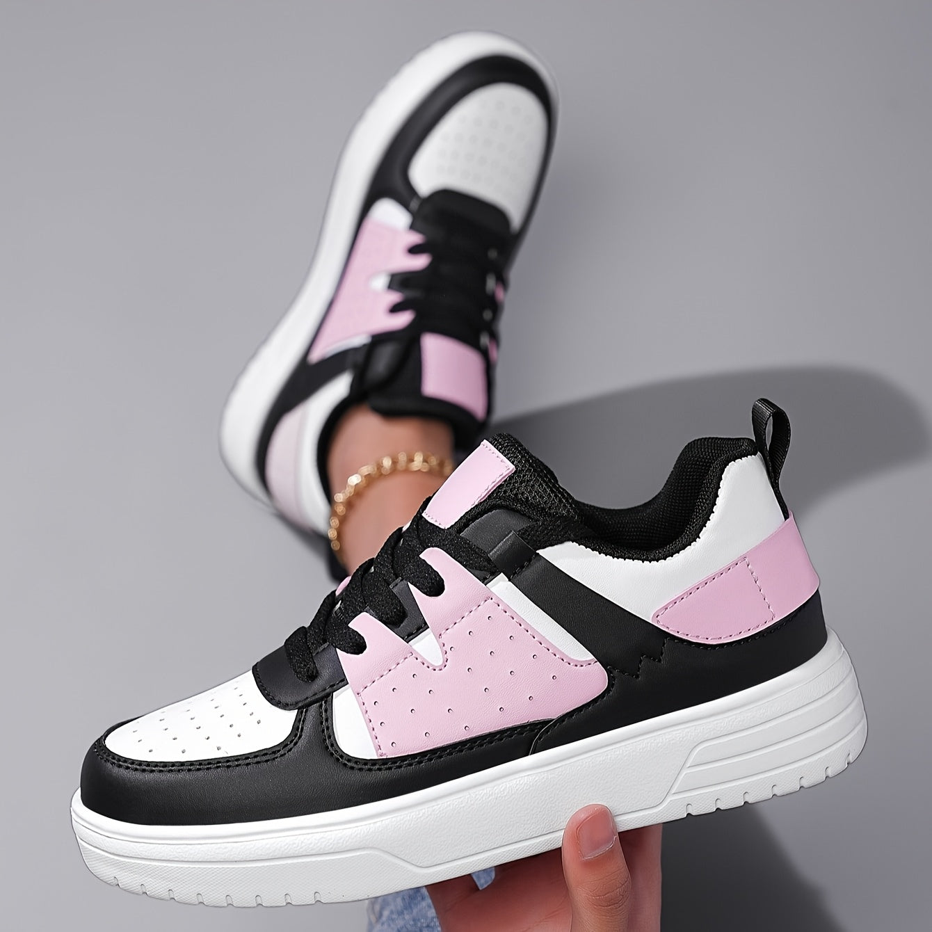 Women's Breathable Mesh Sneakers - Lightweight & Non-Slip Walking Shoes with EVA Sole, Casual Lace-Up Low Tops in Black/White/Pink, Perfect for All Seasons