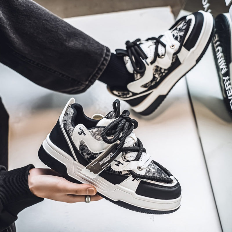 Men'S Fashion Outdoor Leisure Sports Shoes, Low-Cut Thick-Soled Non-Slip Bread Shoes, Suitable for All Seasons Comfortable Street Skateboarding Shoes.