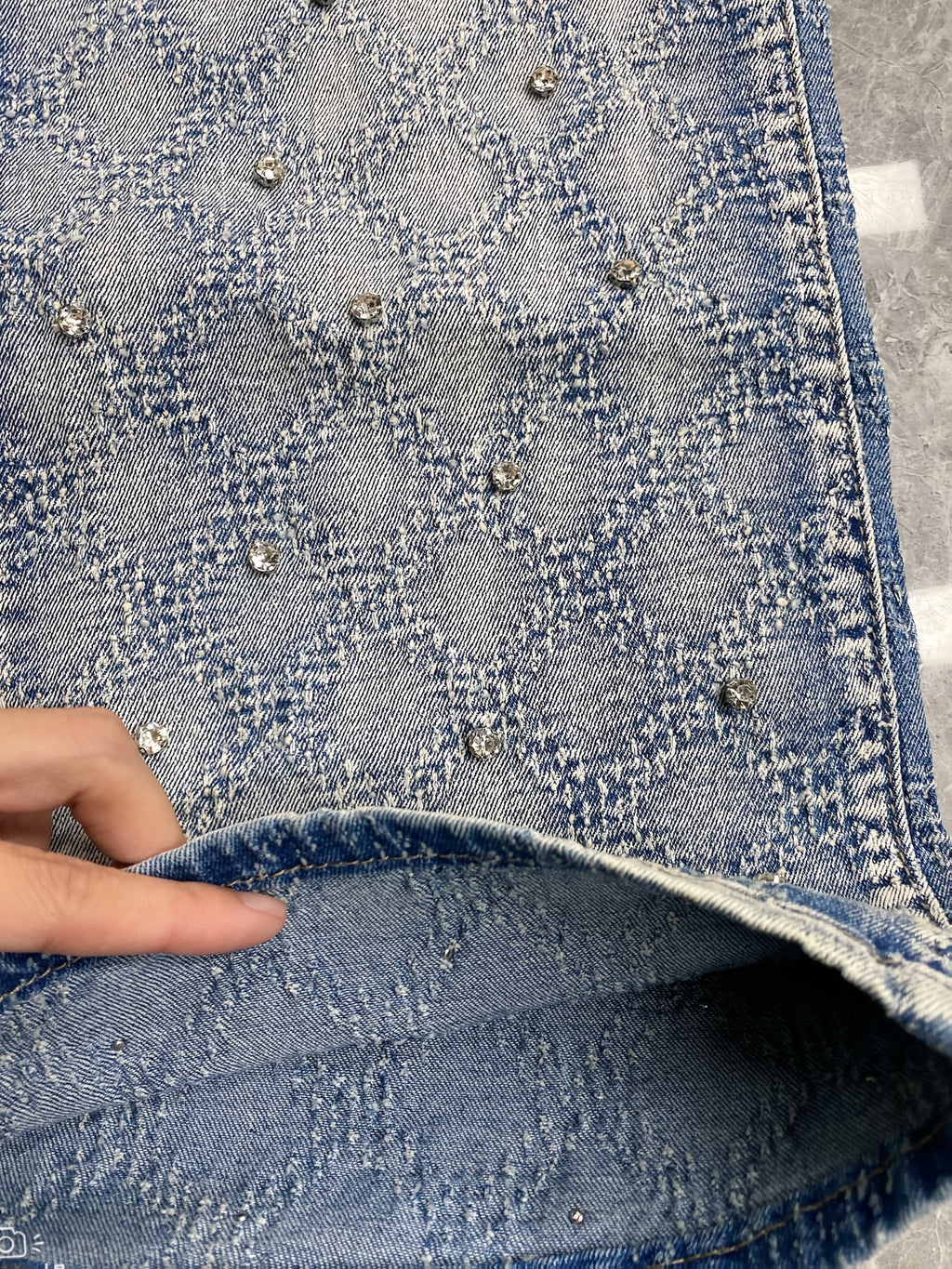 [Tie-Dye Street Style Jeans] Stretch Tie-Dye Jeans - Casual Street Style, Hip-Hop Skateboard Denim, Cotton Blend, Decorative Rivets, All-Season Wear