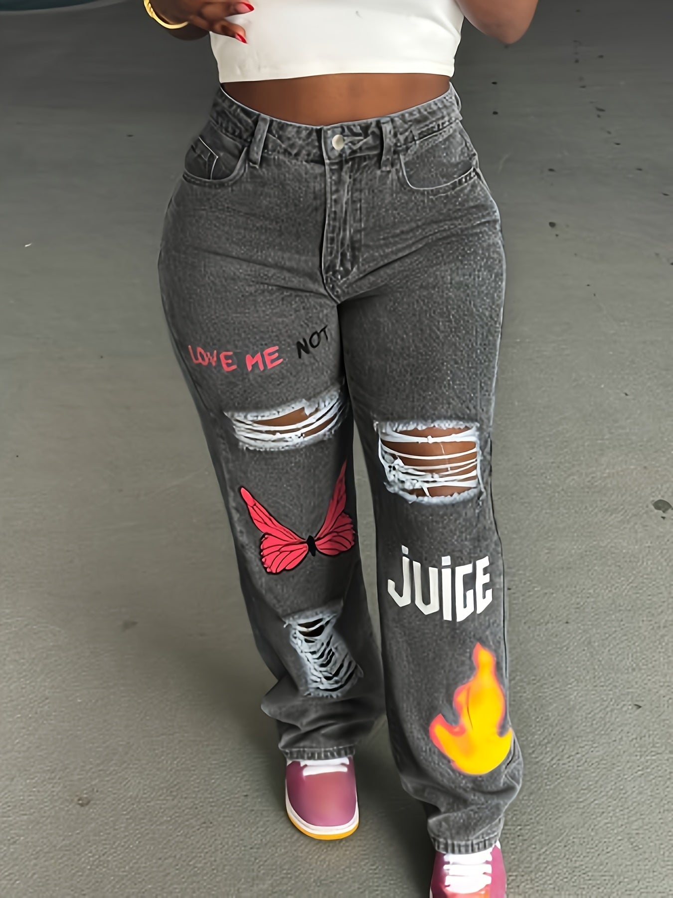 Women's American Retro Jeans - Embroidered "LOVE ME NOT" Butterfly & Flame Design, Straight-Leg Loose Fit Wide-Leg Pants with Button Detail, Machine Washable Casual Summer Pants
