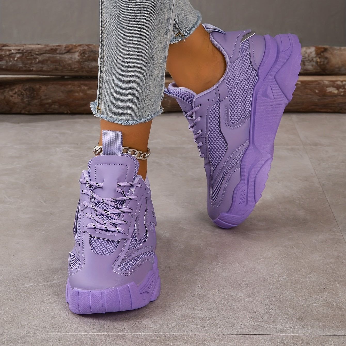 Breathable Soft Sole Women'S Solid Color Minimalist Sneakers, Lace Up Versatile Low-top Daily Shoes