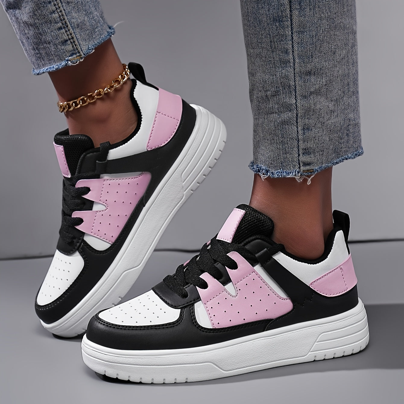 Women's Breathable Mesh Sneakers - Lightweight & Non-Slip Walking Shoes with EVA Sole, Casual Lace-Up Low Tops in Black/White/Pink, Perfect for All Seasons